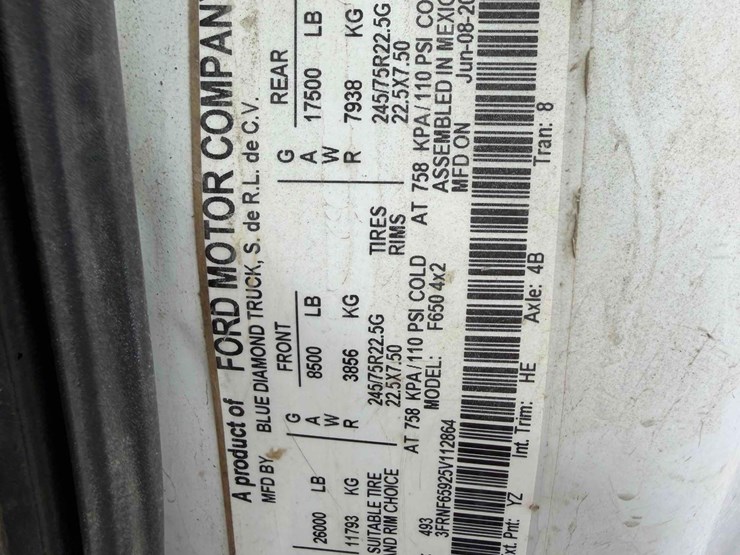 2005-ford-f650-image-27