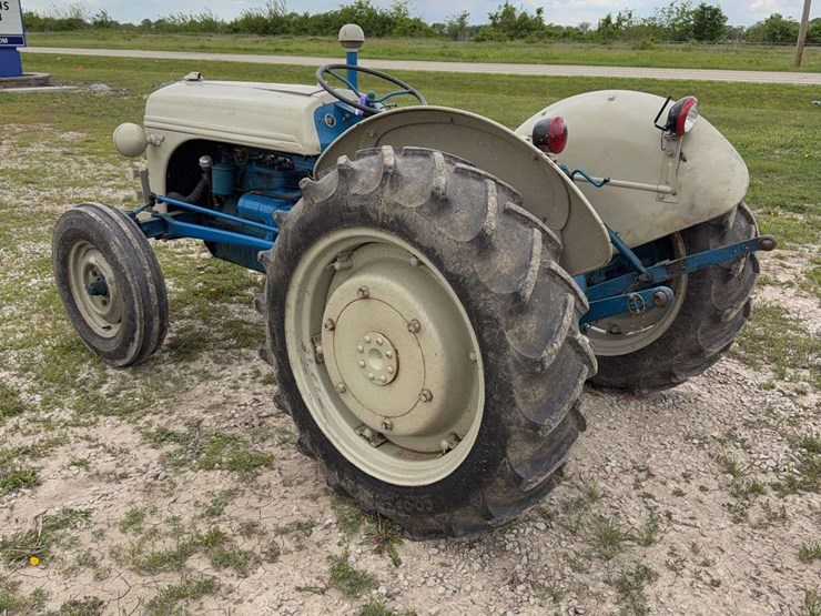 ford-9n-image-3