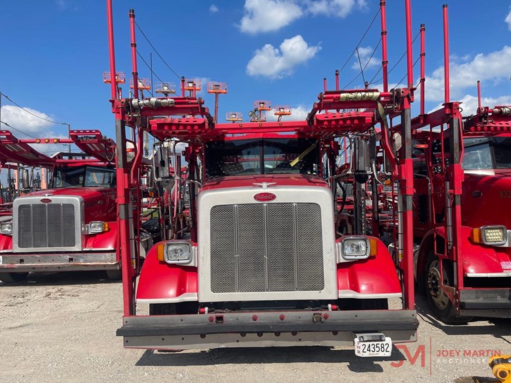 2016-peterbilt-365-image-1