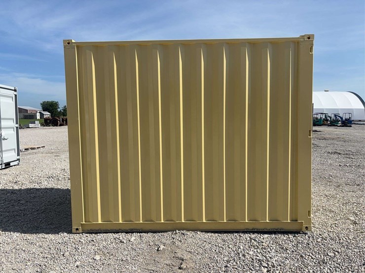 modified-shipping-container-with-side-door-and-window-image-4
