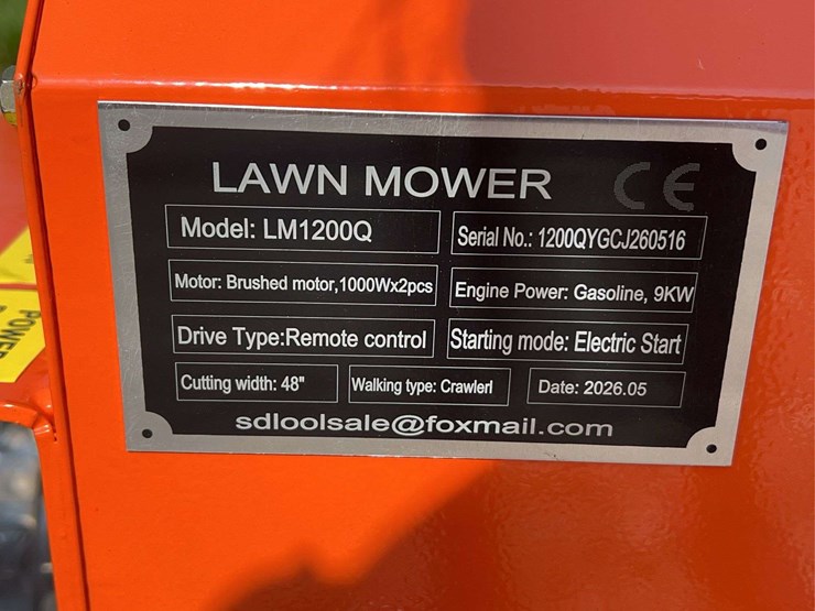 sdlool-model-lm1200q-remote-control-tracked-lawn-mower-image-6