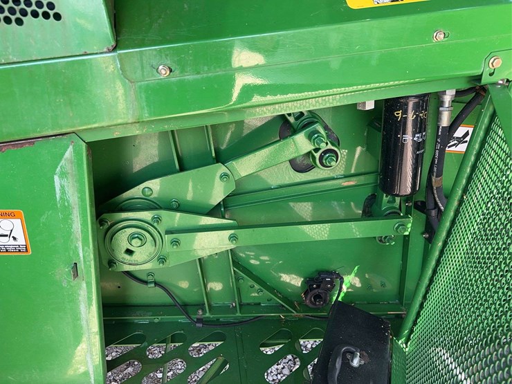 2006-john-deere-9660-sts-image-66