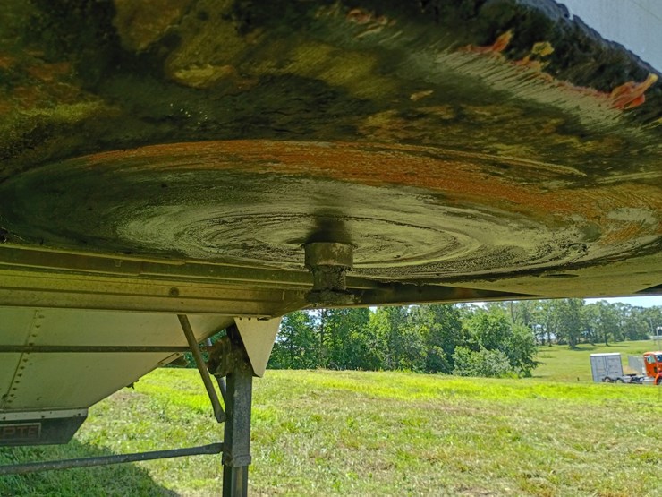 2010-timpte-hopper-bottom-image-15