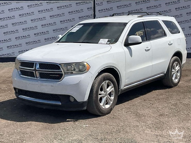 2013-dodge-durango-image-1