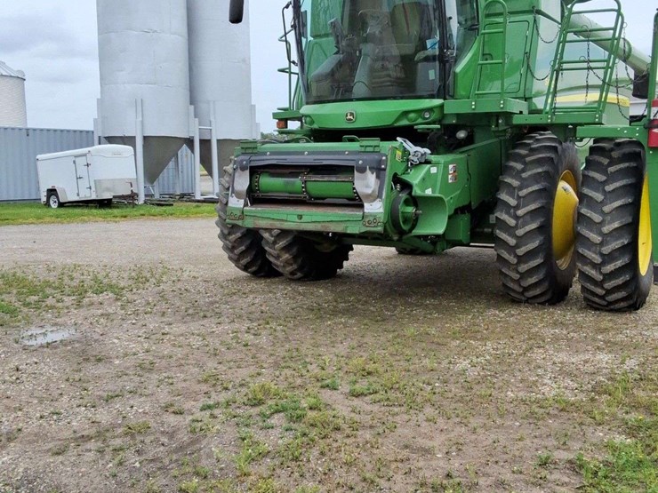 2014-john-deere-s680-image-12