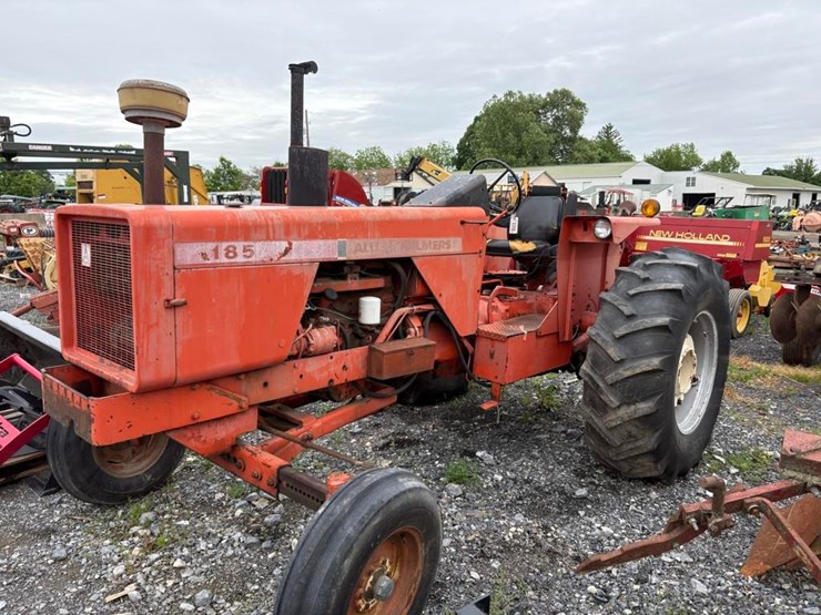 allis-chalmers-185-2wd-tractor-image-2