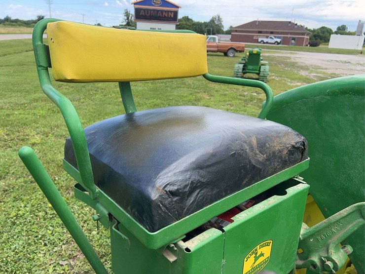 john-deere-a-image-25