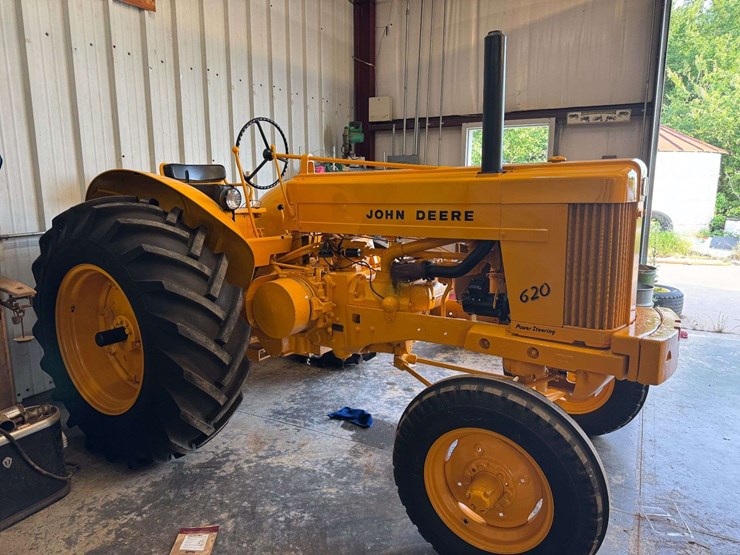 1957-john-deere-620-image-7