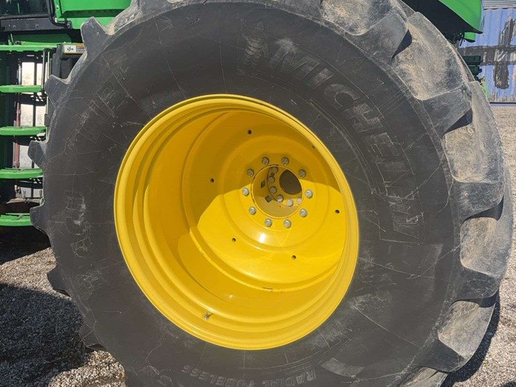 2014-john-deere-9510r-image-12