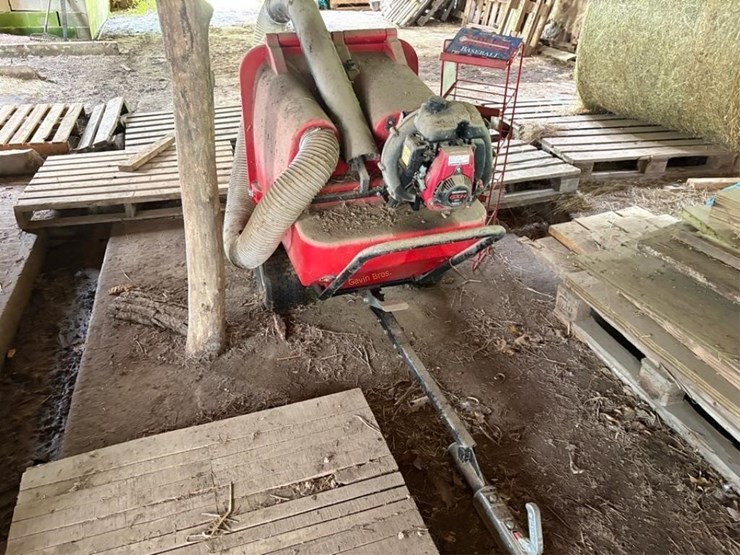 lawn-vac-image-1