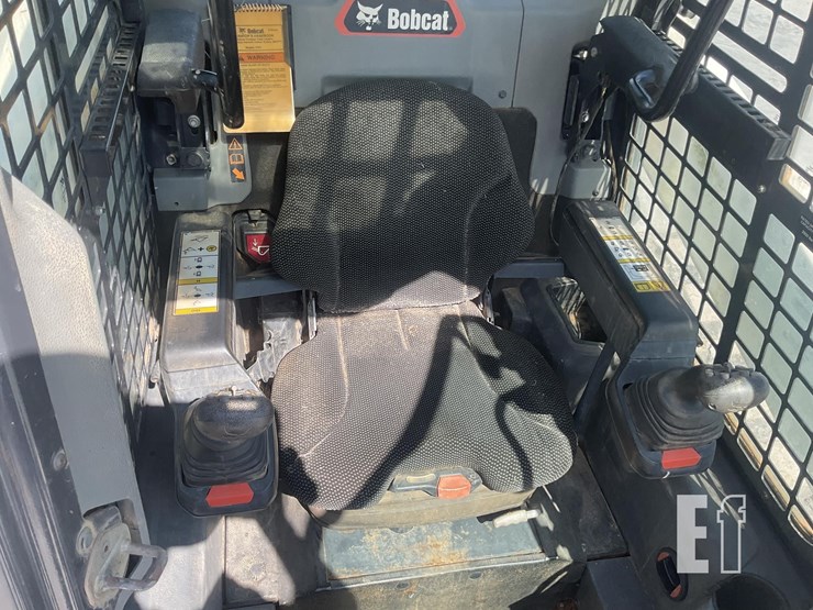 2021-bobcat-t76-image-14