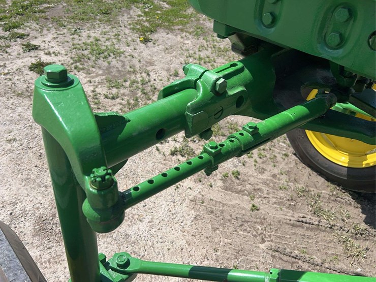 john-deere-4010-image-18