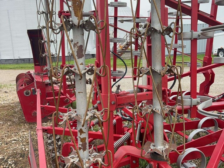 kongskilde-3pt-field-cultivator-image-6