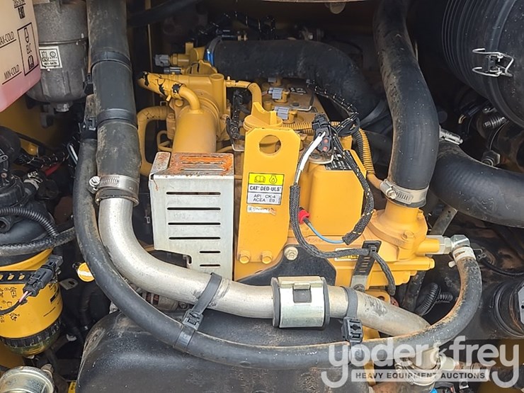 2022-caterpillar-259d3-image-34