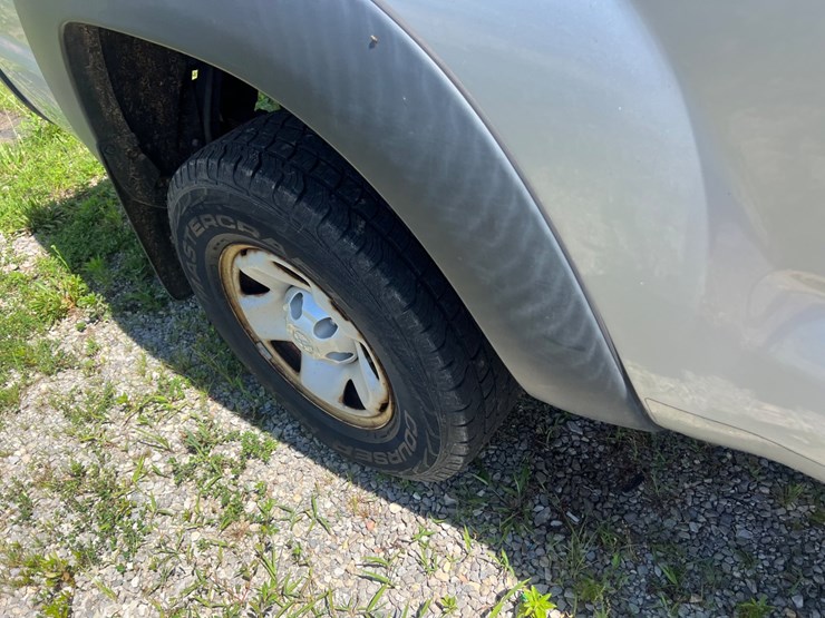 2009-toyota-tacoma-image-9