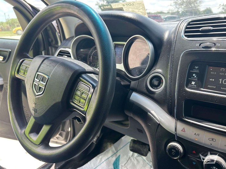2018-dodge-journey-image-15