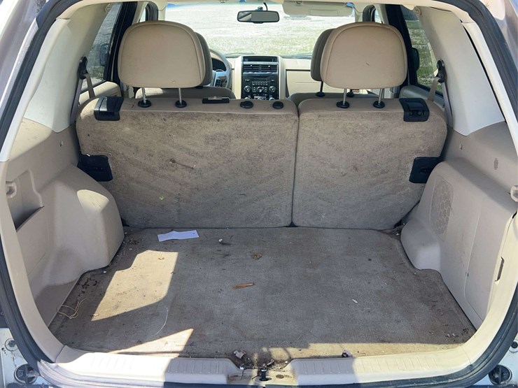2012-ford-escape-image-54