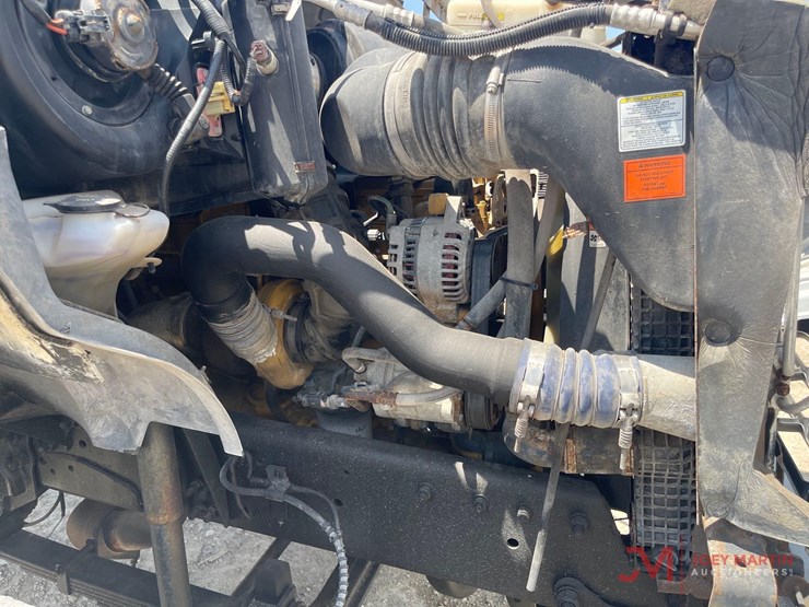 2001-ford-f750-image-14