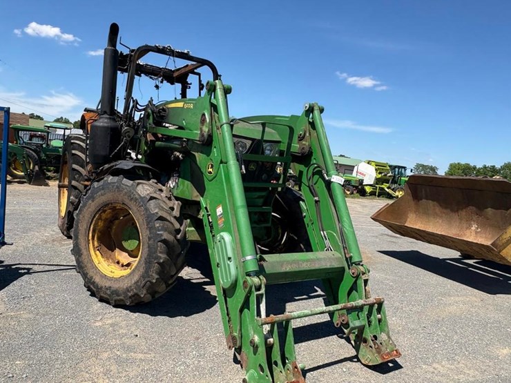 john-deere-6120m-image-5