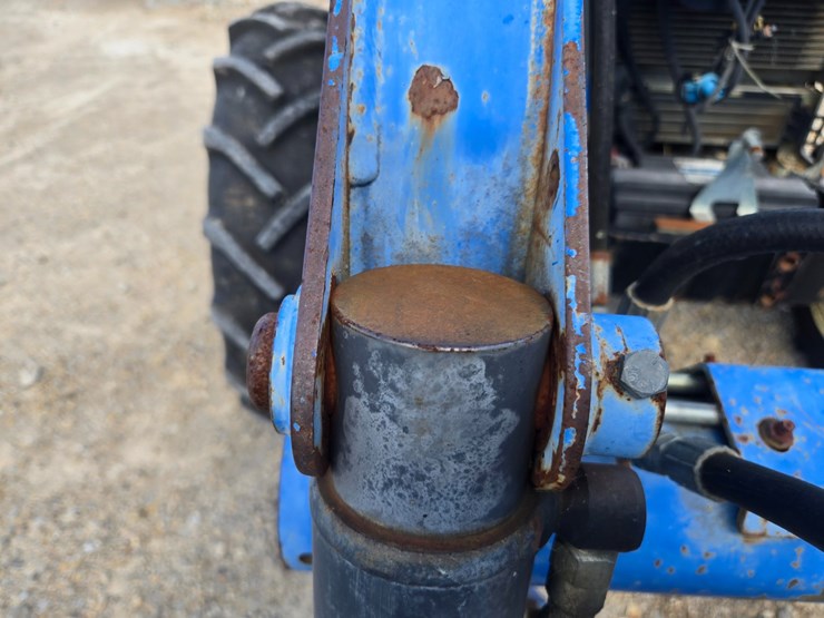 new-holland-t4030-image-63