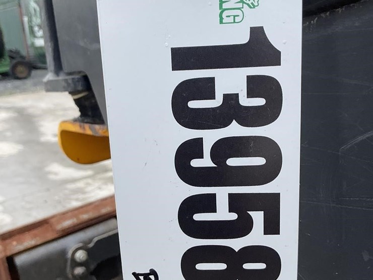 2006-jcb-1110t-image-18
