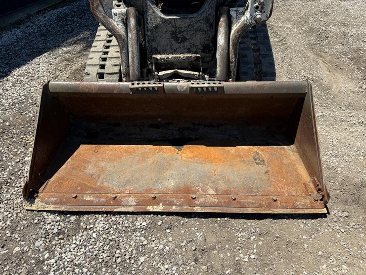 2022-bobcat-t62-image-9