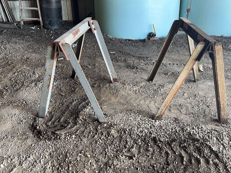heavy-duty-sawhorses---36”-tall-x-43”-wide-image-3