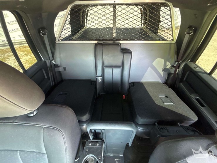 2016-ford-expedition-xlt-image-20