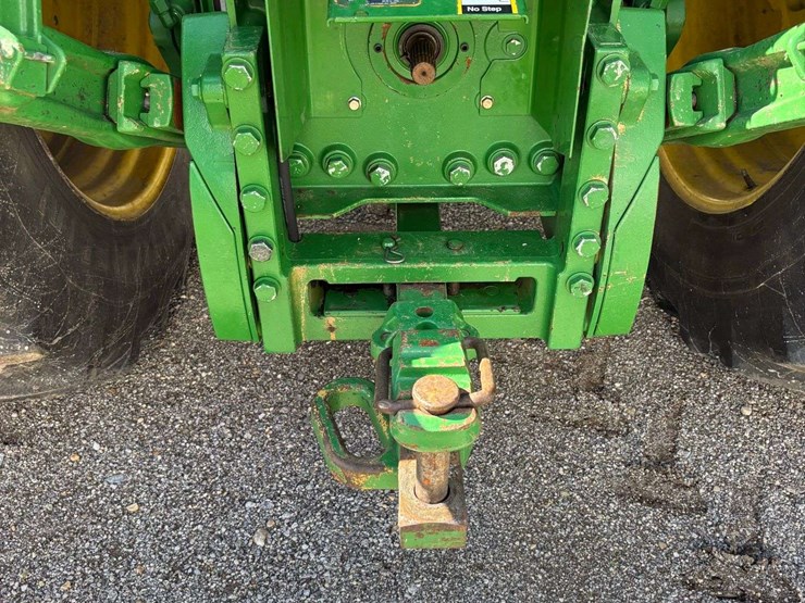 2012-john-deere-7230r-image-18