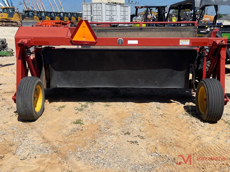 new-holland-h6830-image-5