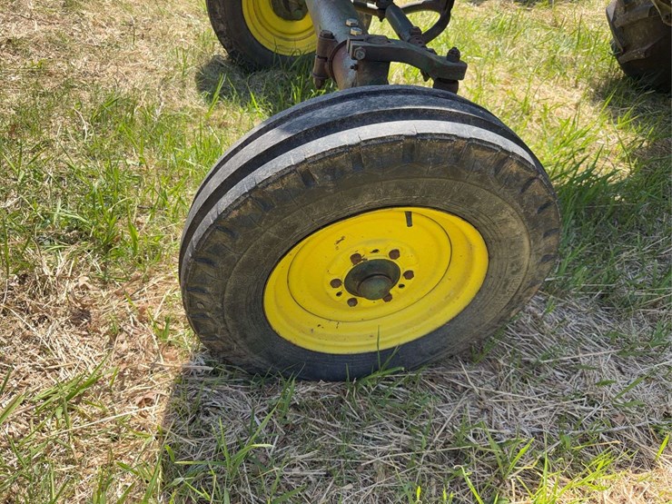 john-deere-70-image-8