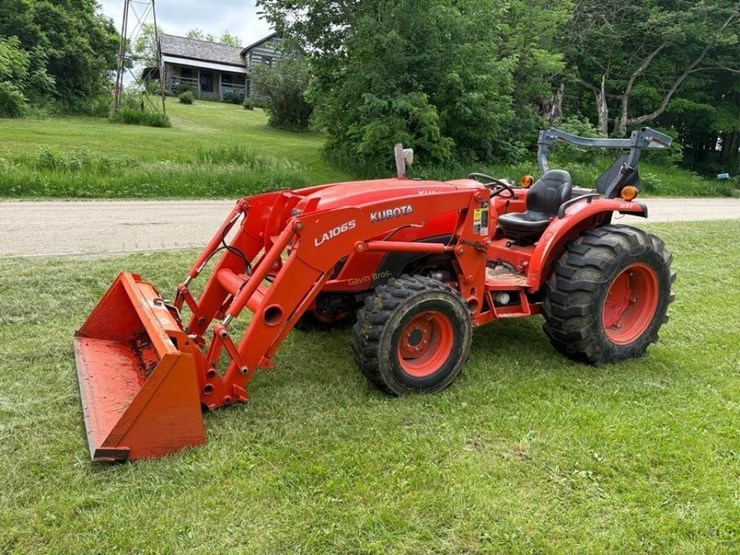 kubota-mx5200d-image-1