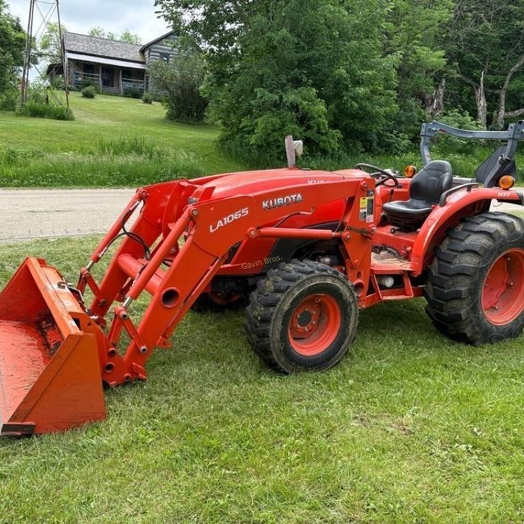 KUBOTA MX5200D