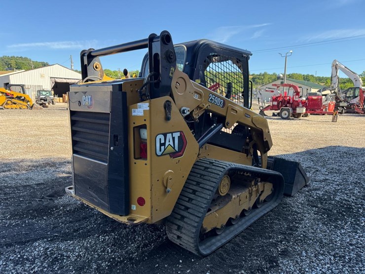 2021-caterpillar-259d3-image-4