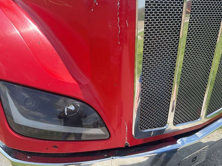 peterbilt-579-image-110