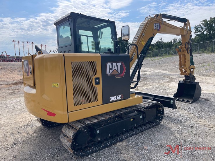 caterpillar-305.5e2-image-7