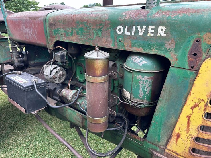 1957-oliver-super-99-image-47