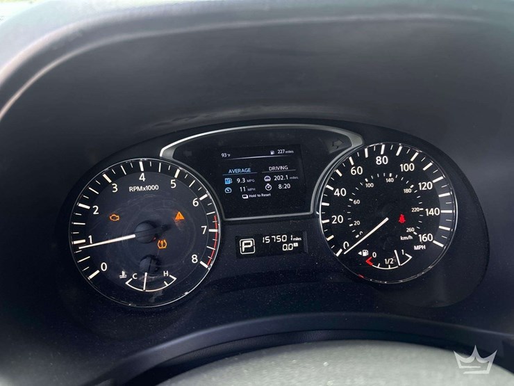 2015-nissan-pathfinder-image-15