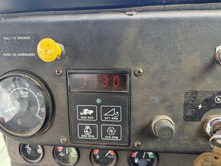 1982-john-deere-7720-image-24