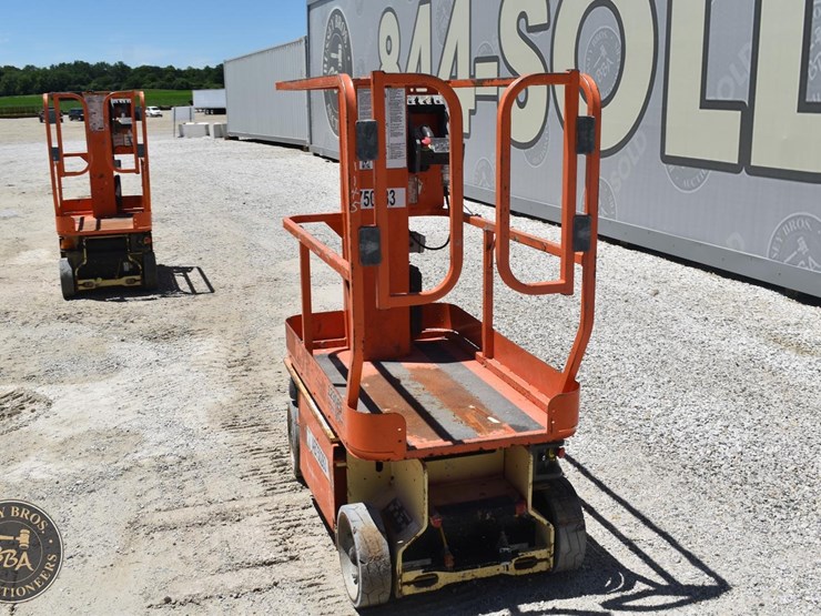 jlg-1230es-image-5