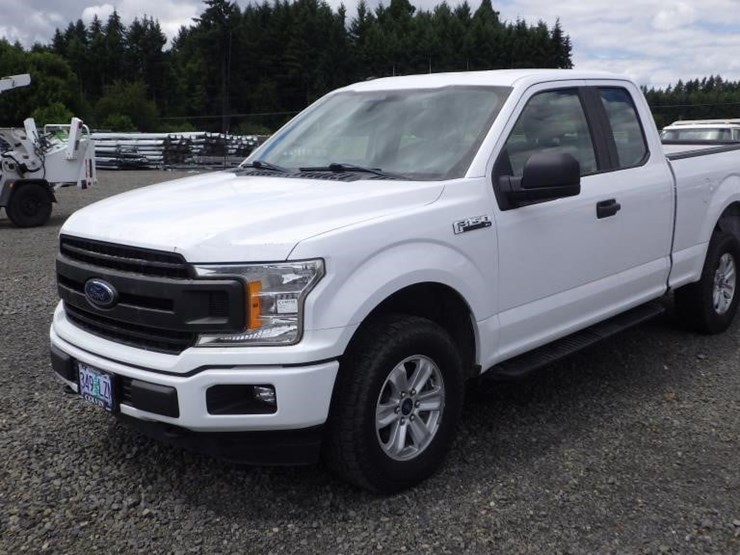 2000-ford-f150-xl-image-1