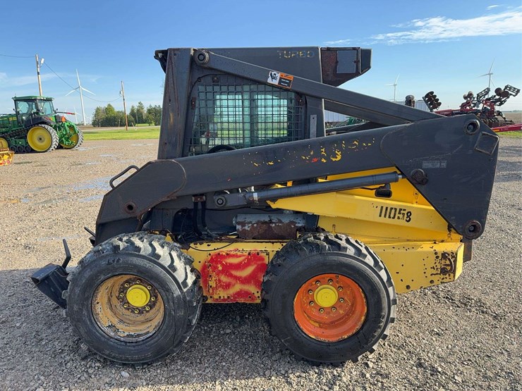 new-holland-ls180-image-8