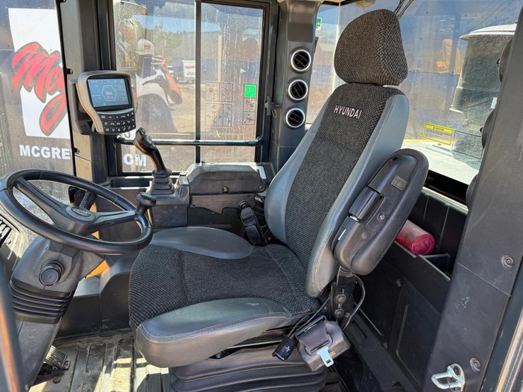 hyundai-hl940-image-20