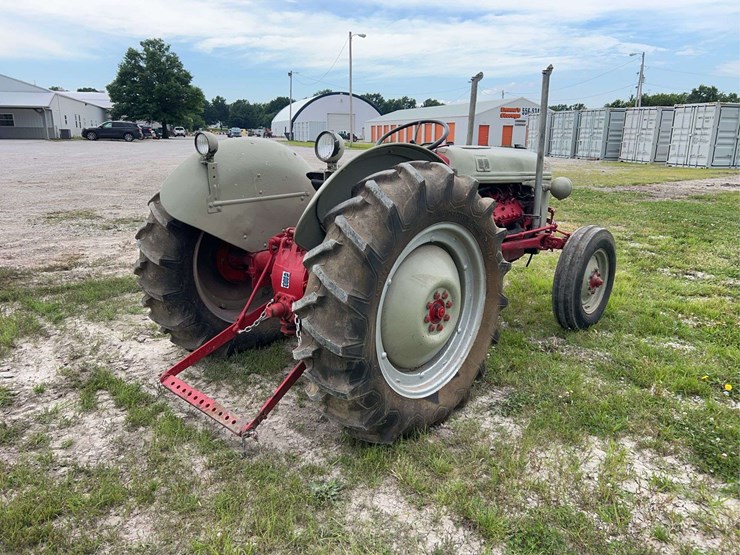ford-8n-image-5
