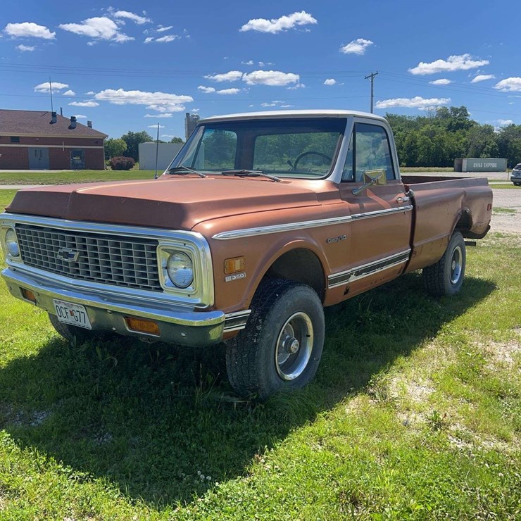 CHEVROLET K10