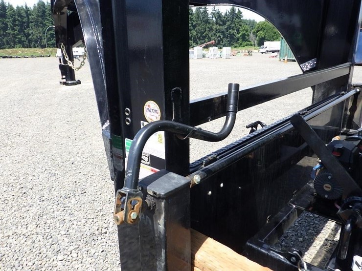 2024-axle-dump-trailer-image-18
