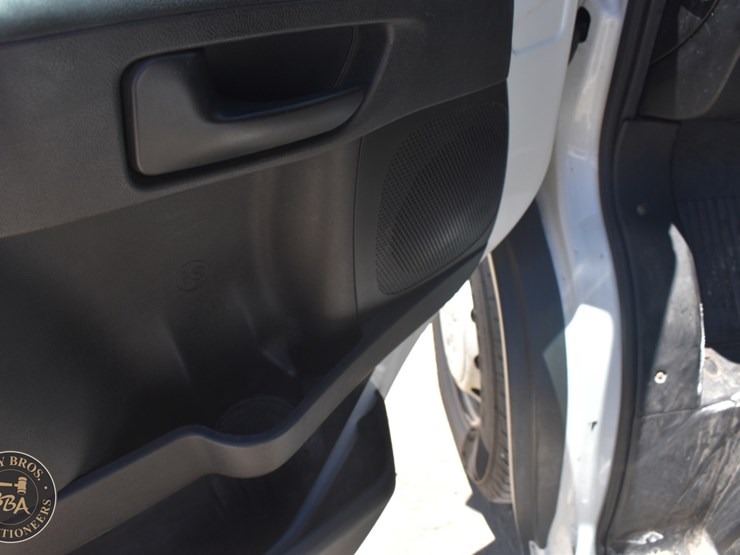 2014-ram-promaster-1500-image-45