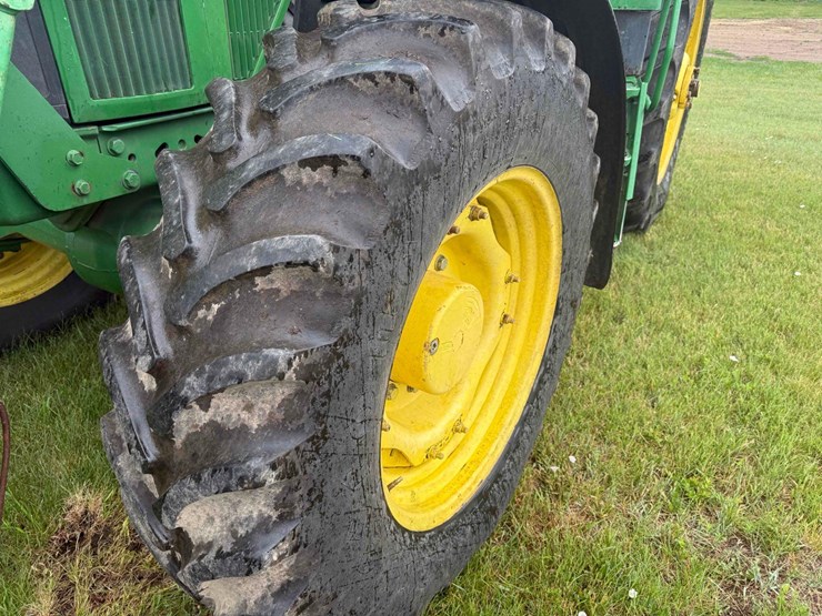 1999-john-deere-7810-image-12