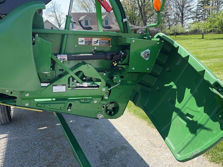 2018-john-deere-635fd-image-19