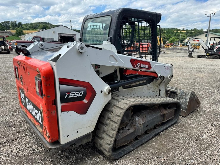 2022-bobcat-t550-image-6